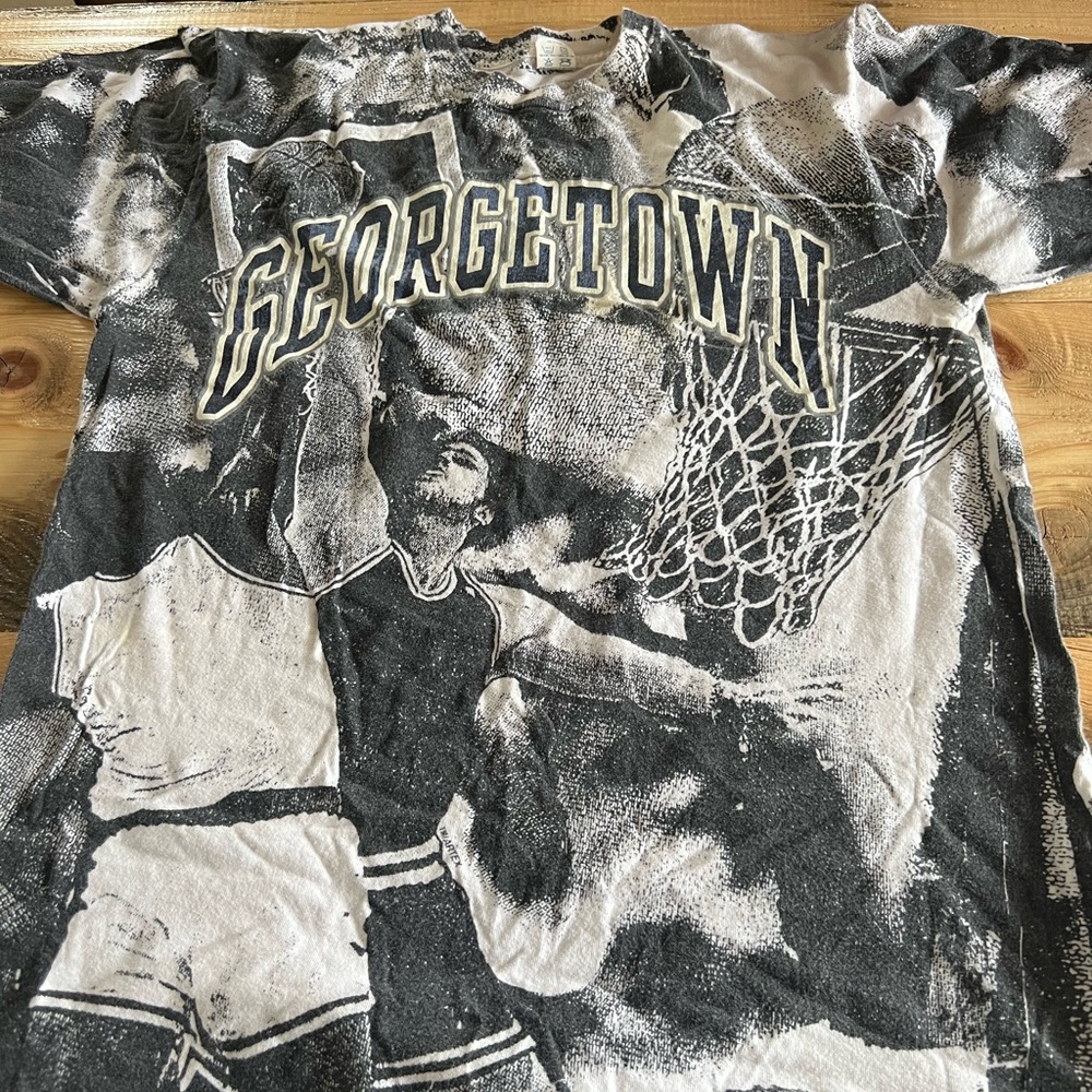 VERY RARE Georgetown basketball shirt